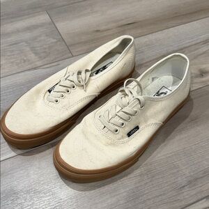 Vans Men's Off-White Canvas Sneakers